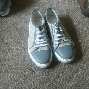 Gucci shoes